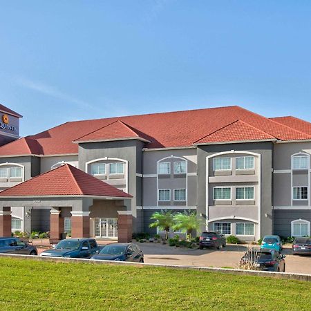 La Quinta By Wyndham Palestine Hotel Exterior photo